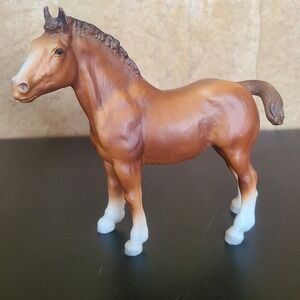 Vintage Breyer Molding Co #84 Clydesdale Foal Figurine Chestnut White USA